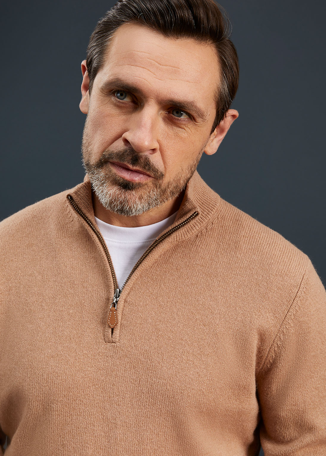 Men's Lambswool 1/4 Zip Jumper in Sand