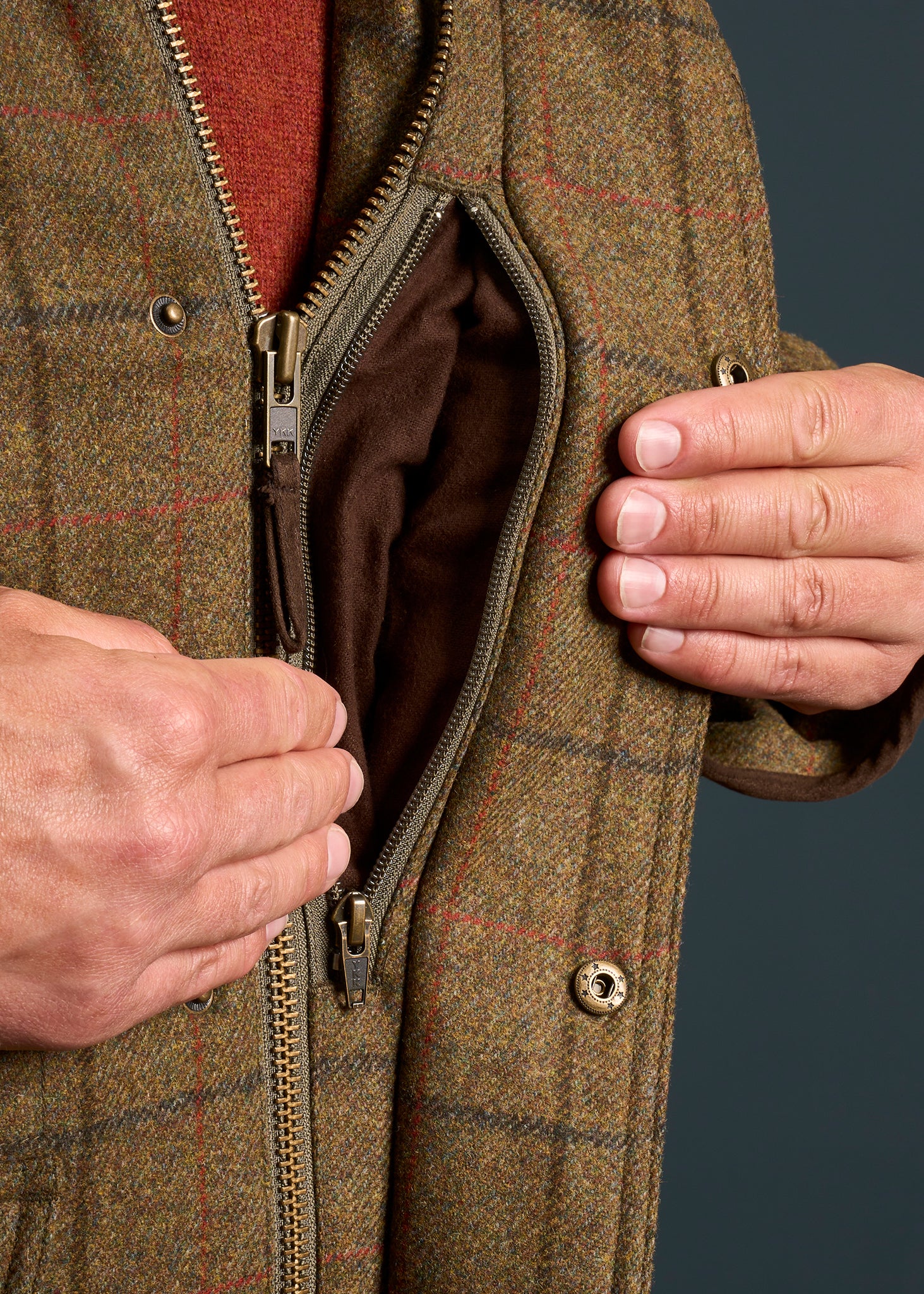 Combrook Men's Tweed Shooting Field Coat In Thyme