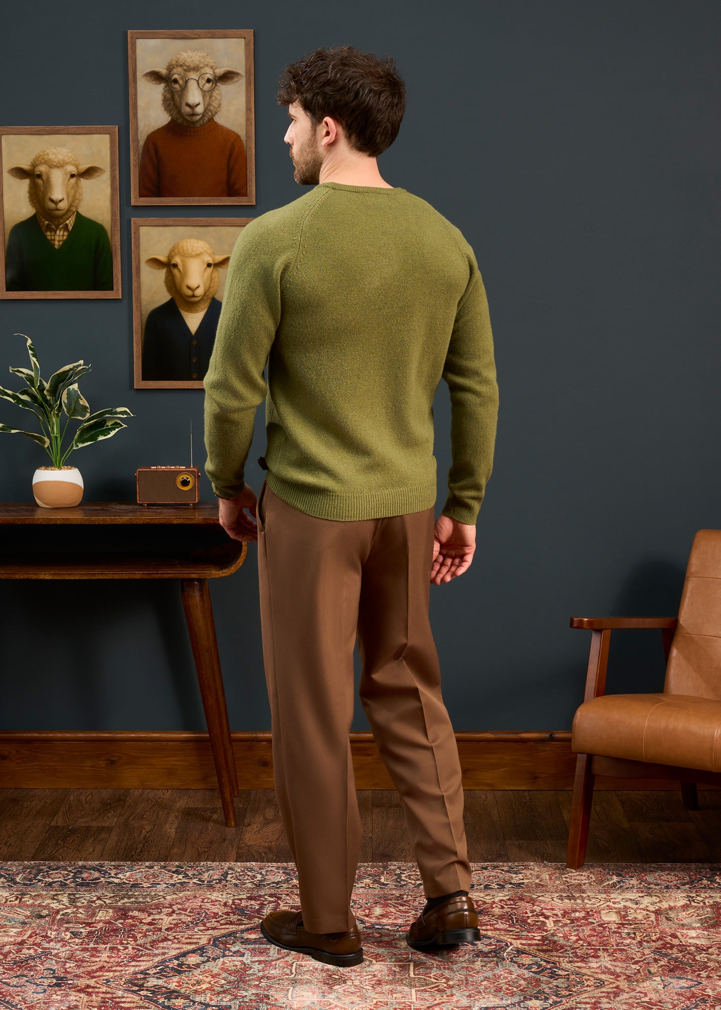 Mens-Lambswool-Crew-Neck-Regular-Fit-Green