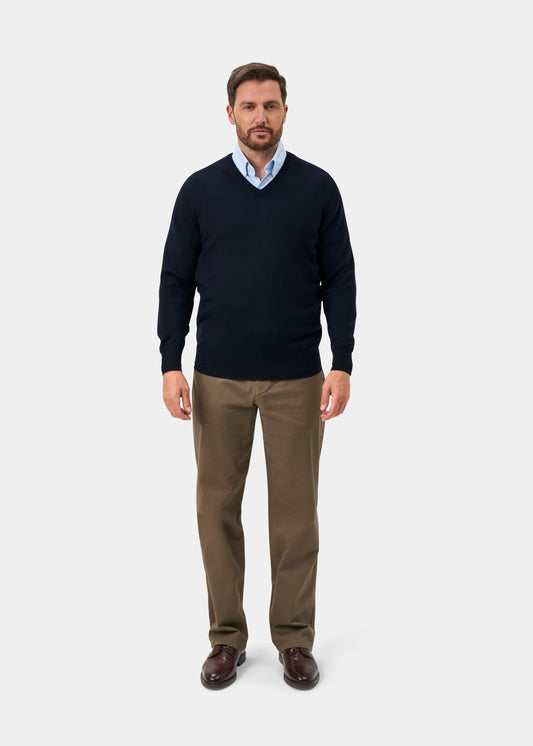 Millbreck Merino Wool Vee Neck Jumper In Dark Navy - Regular Fit