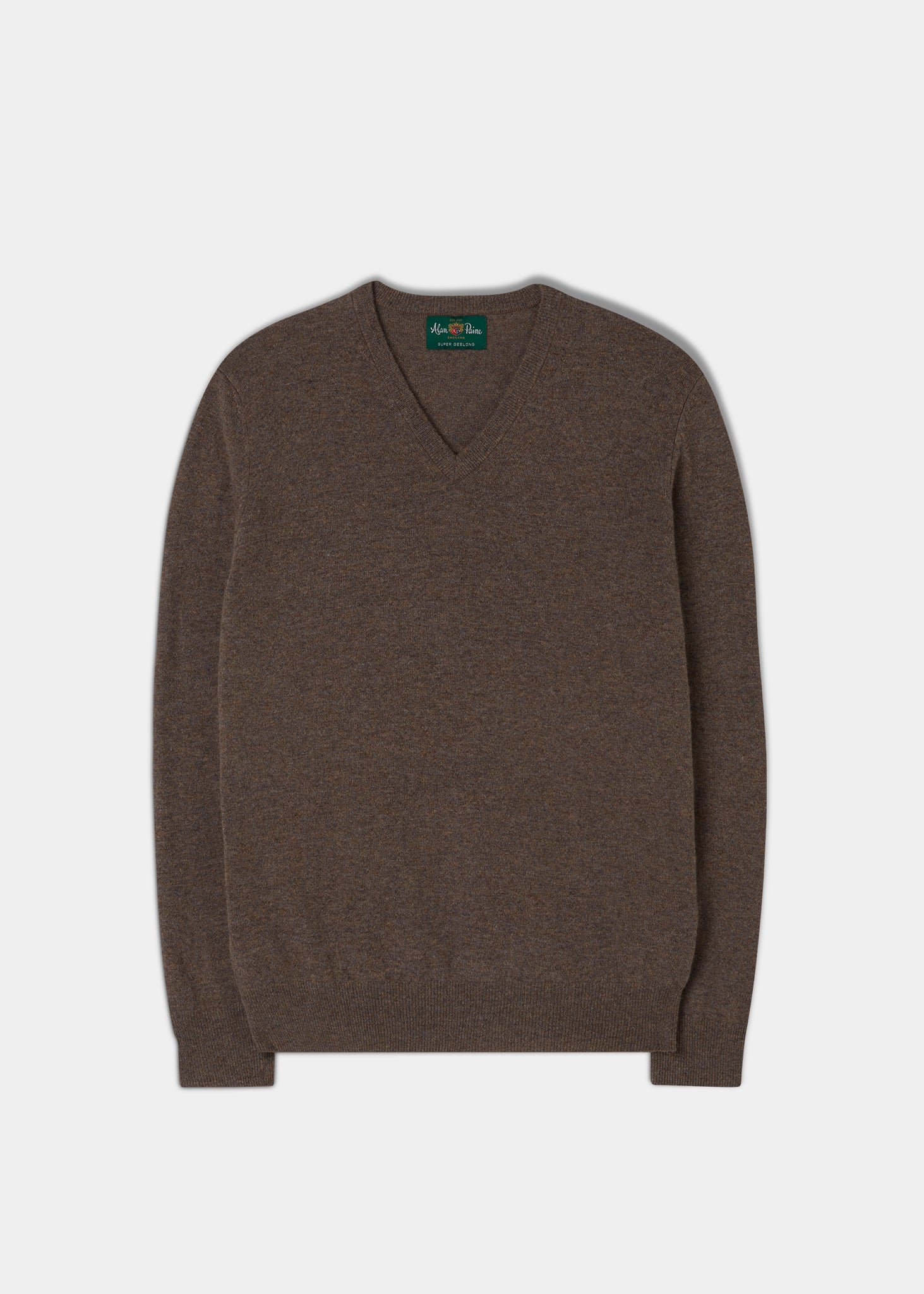 Men's Geelong Lambswool Vee Neck Jumper in Tobacco