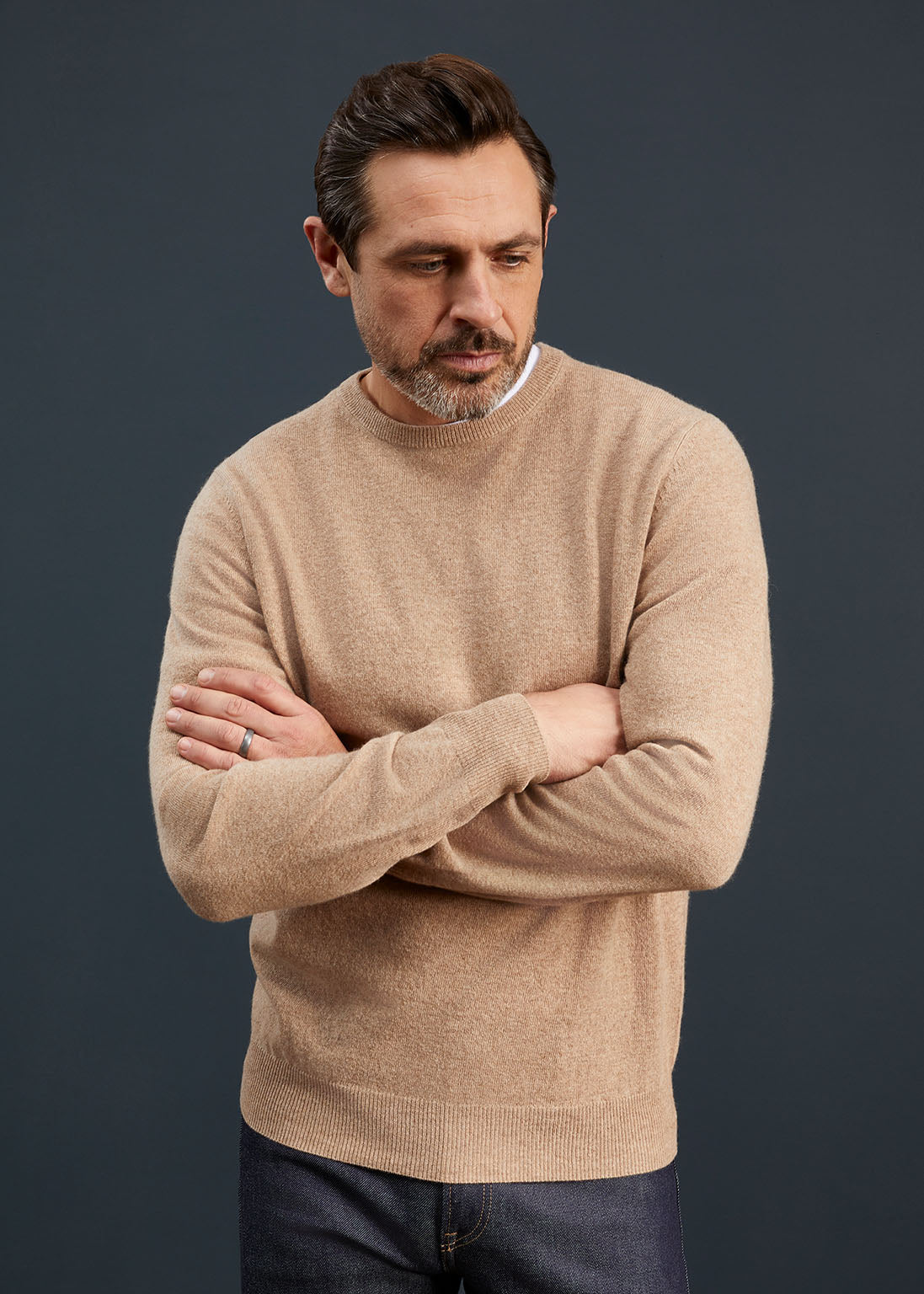 Men's Geelong Lambswool Crew Neck Jumper In Beige