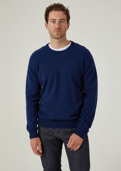 Maglione da uomo in lana d'agnello Dorset in indaco - vestibilità classica