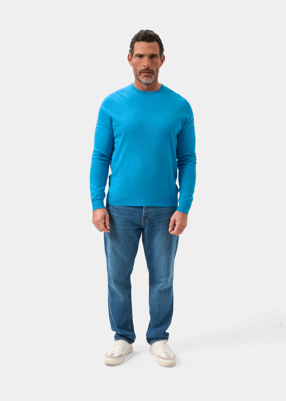 Men's Cotton Cashmere Crew Neck Jumper in Bright Blue
