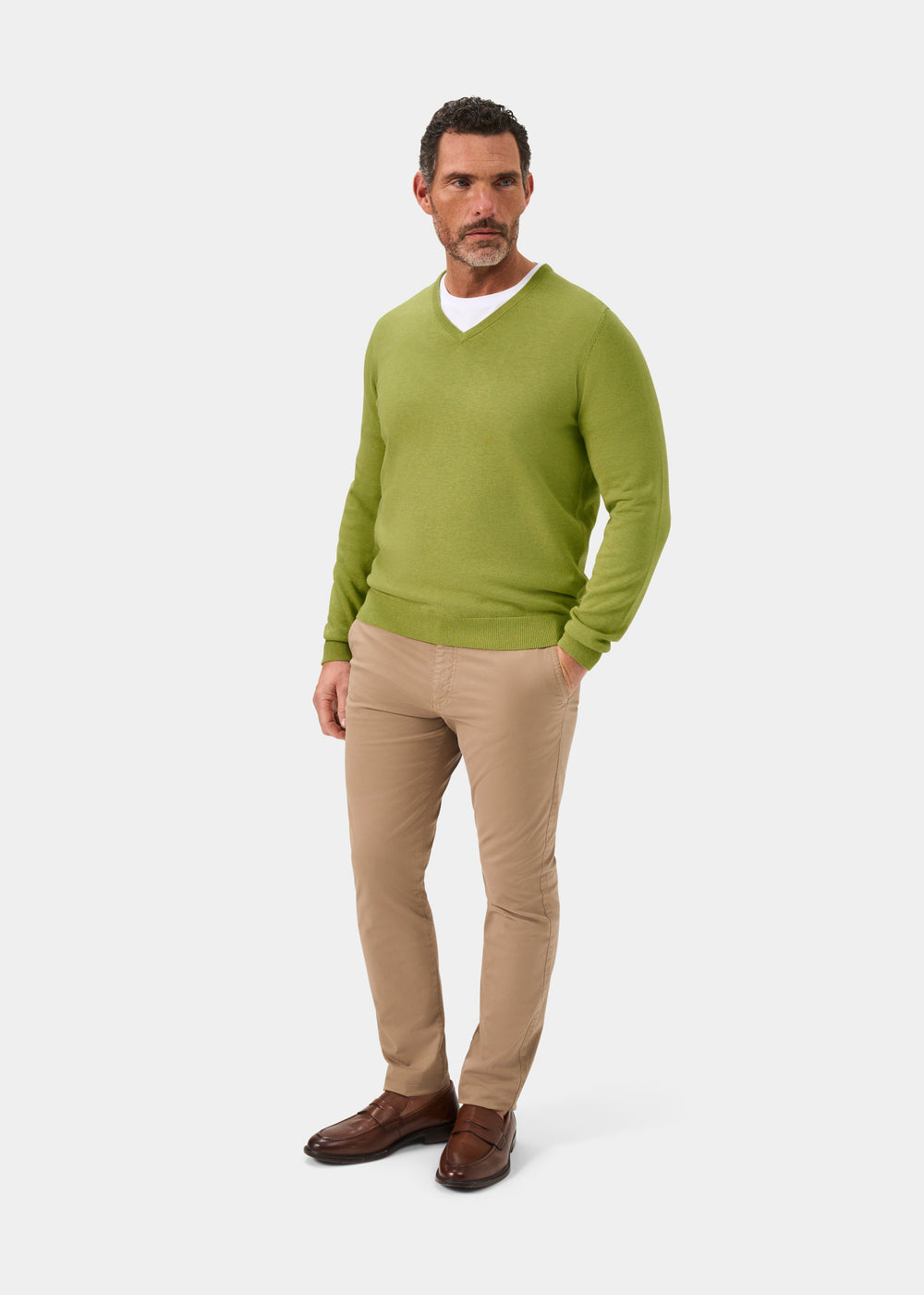 Men's Cotton Cashmere Vee Neck Jumper in Green