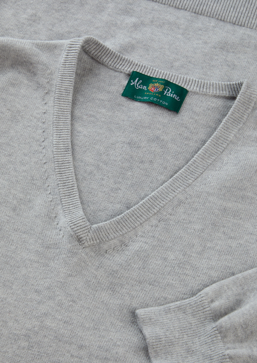 Men's Cotton Cashmere Vee Neck Jumper in Light Grey