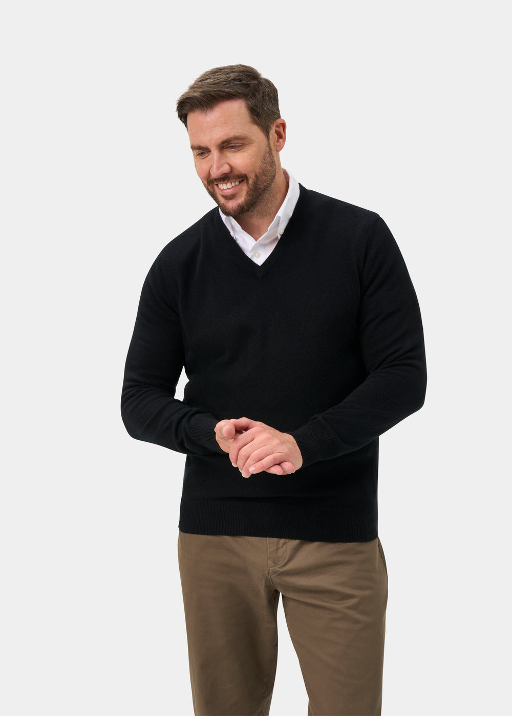 Albury Geelong Wool Jumper in Black - Regular Fit