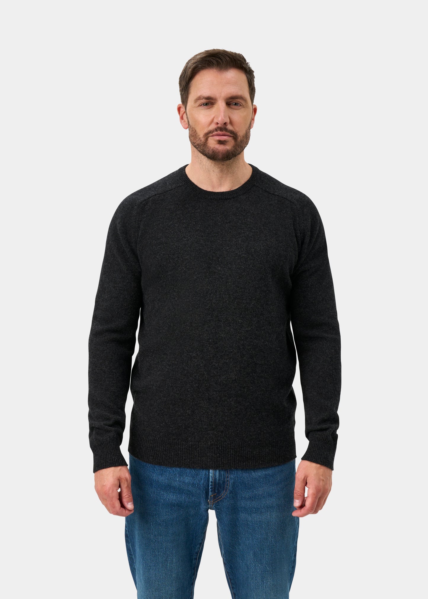 Lenzie Men's  Lambswool Jumper In Charcoal - Regular Fit