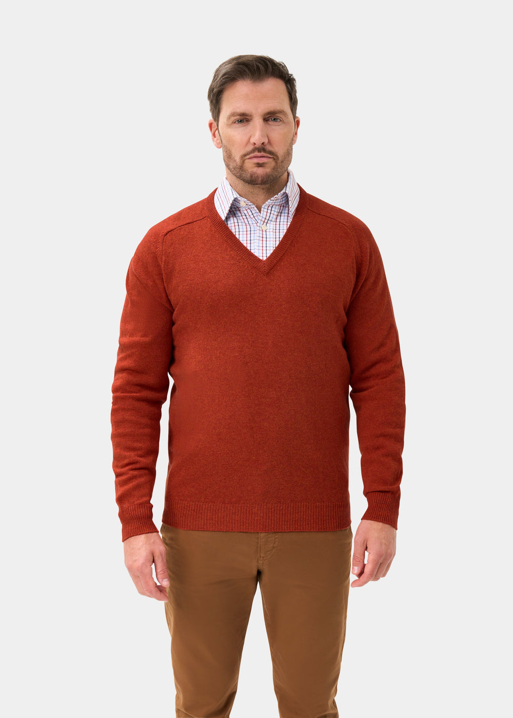 Men's Lambswool Vee Neck Jumper in Ember