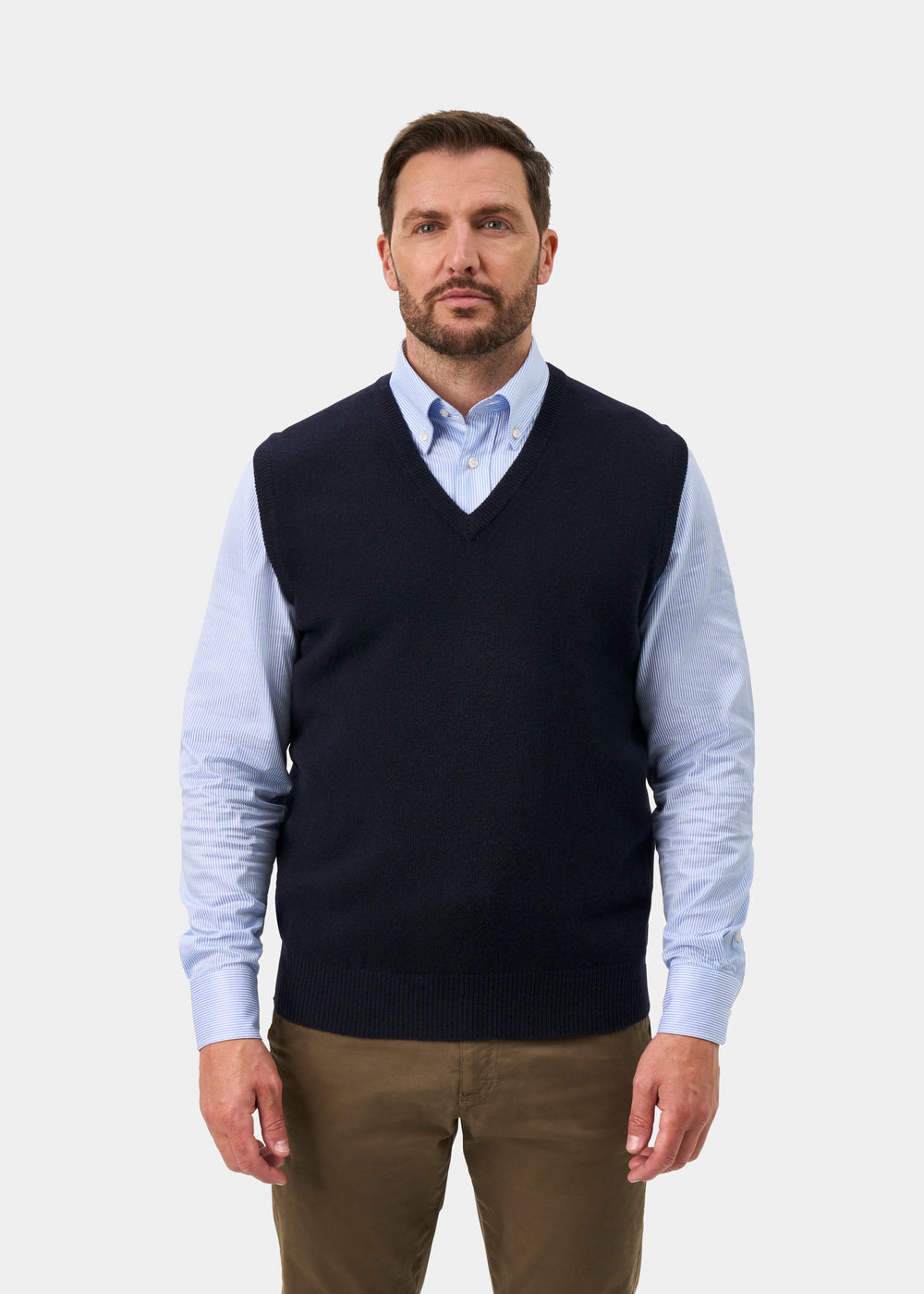 Norfolk Lambswool V-Neck Slipover In Navy - Classic Fit