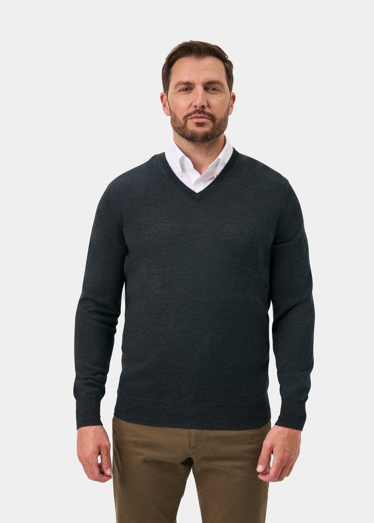 Millbreck Men's Merino Wool Jumper in Charcoal - Regular Fit
