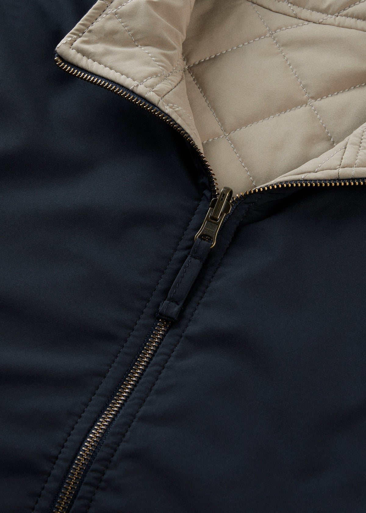 Men's Polyester Reversible Gilet in Navy and Beige