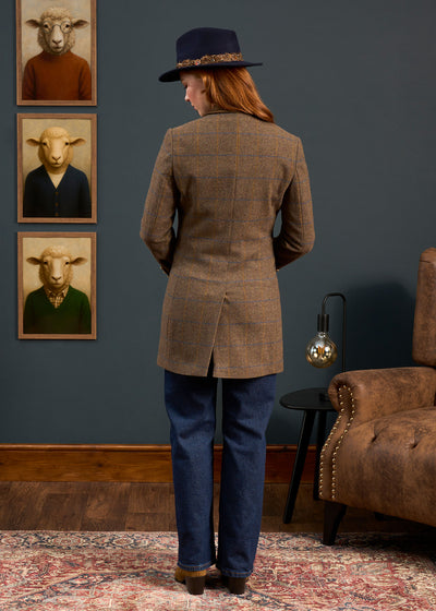 Surrey Ladies Mid-Thigh Tweed Coat In Seabrook