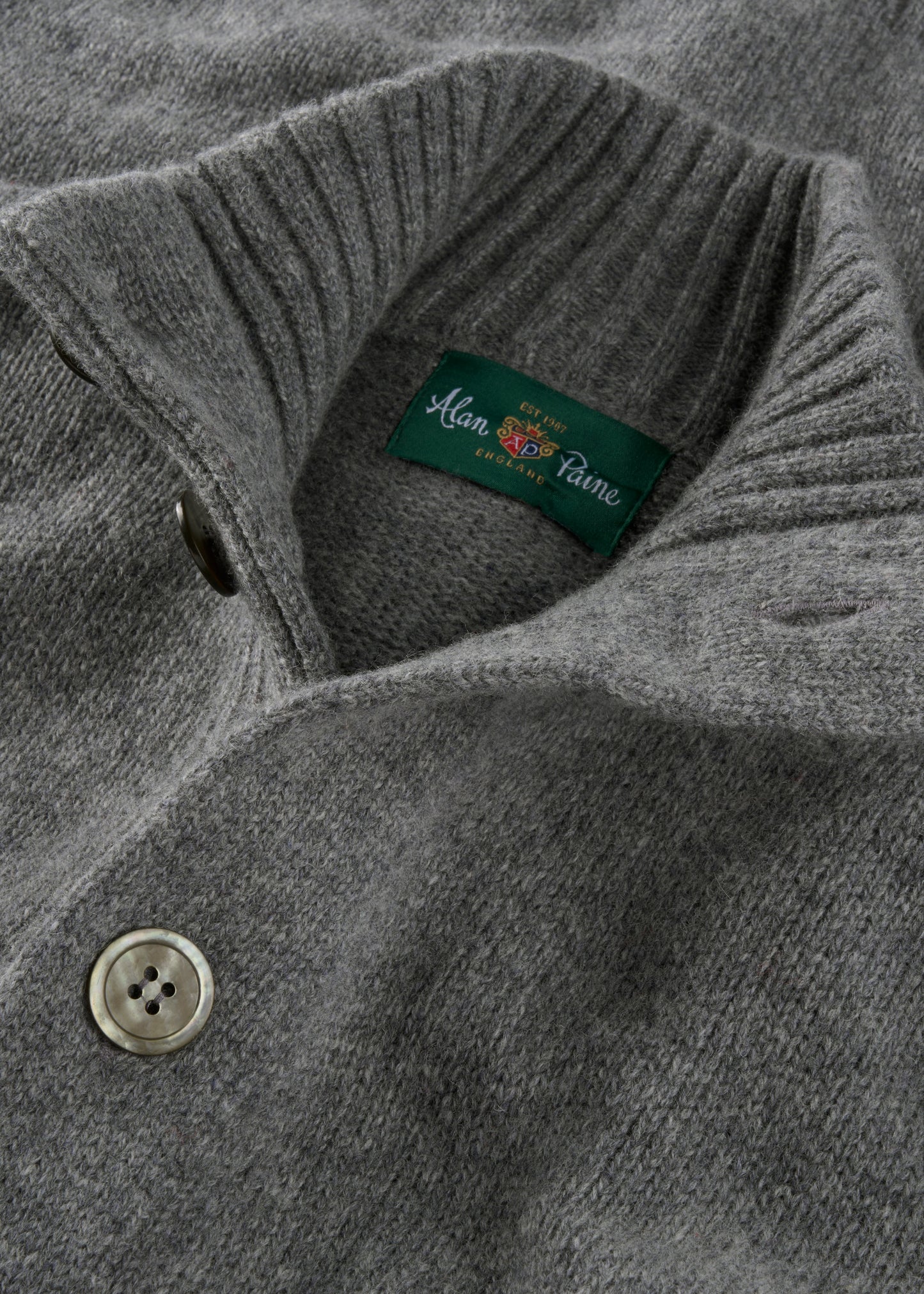 Men's Lambswool Buttoned Jumper With Mock Neck In Grey