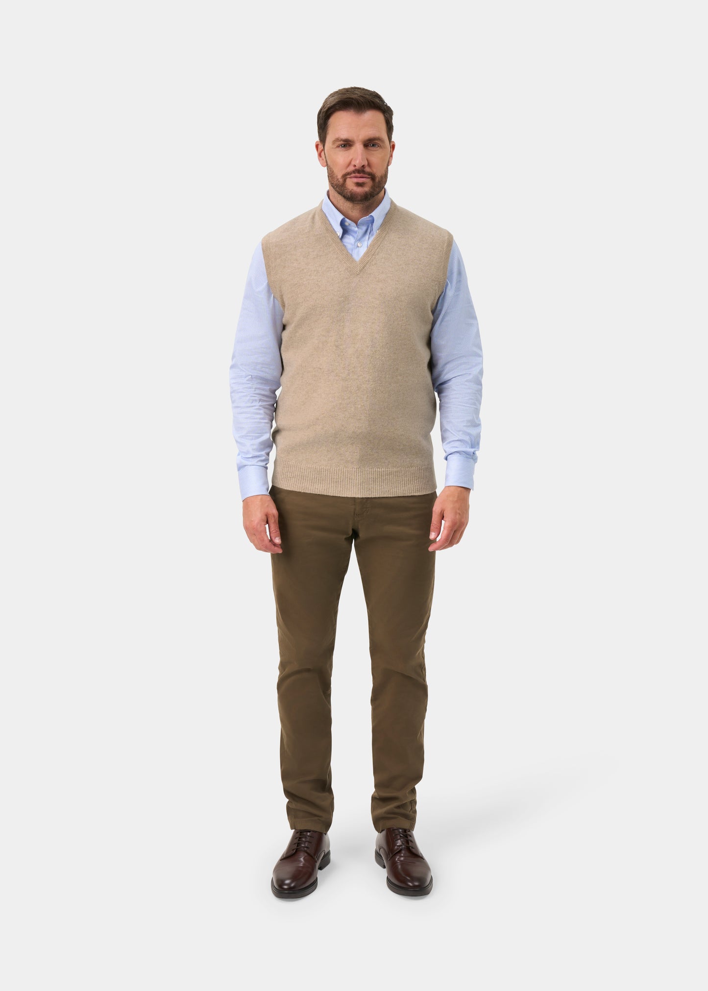 Norfolk Men's Lambswool Slipover in Linen - Classic Fit