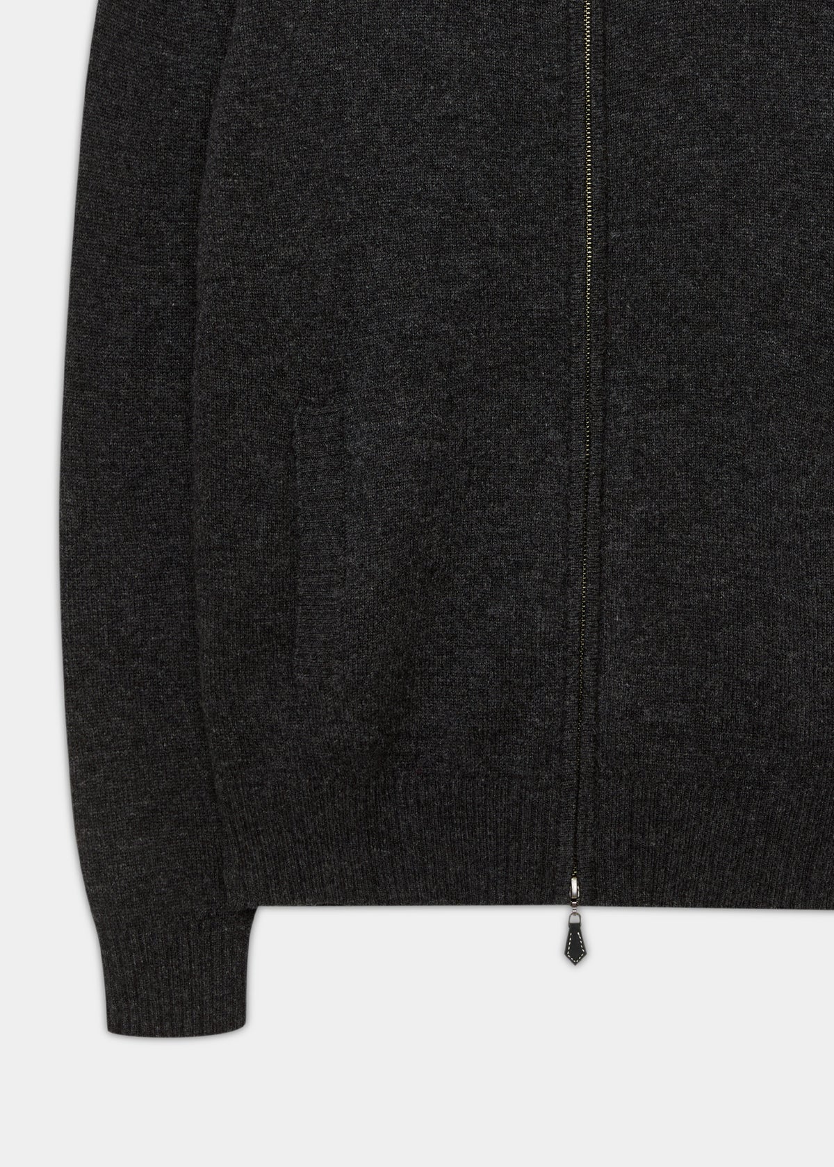 Ballater Lambswool Front Zip Mock Neck Jumper In Charcoal - Regular Fit